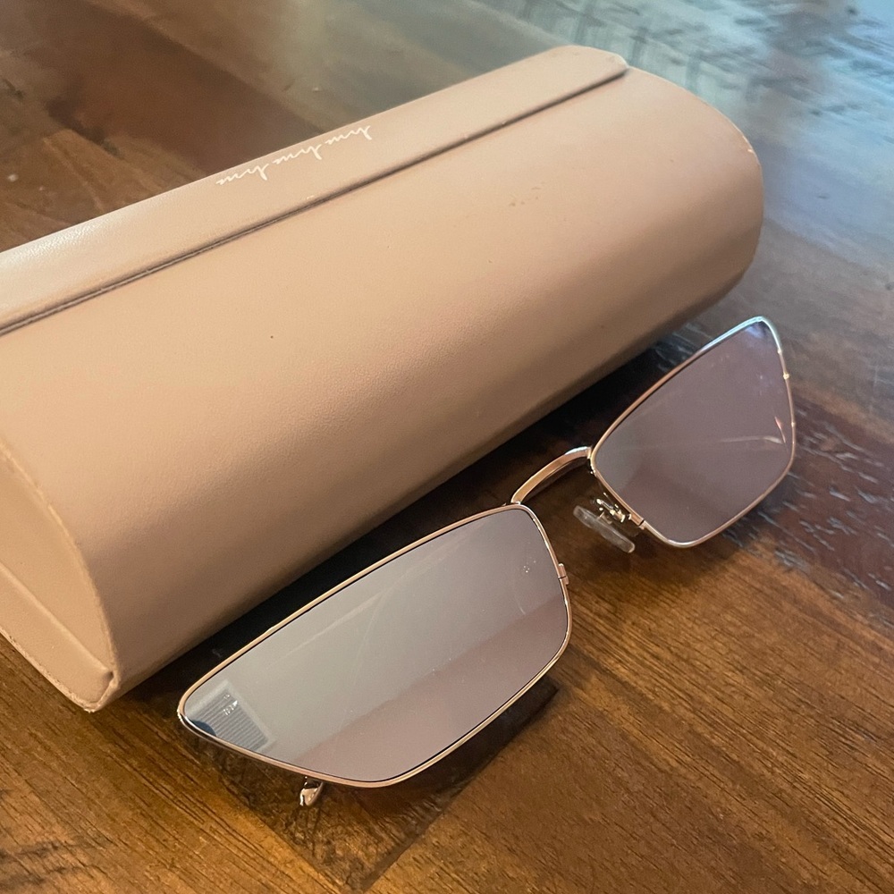 Cat eye reflective sunglasses. By My my my